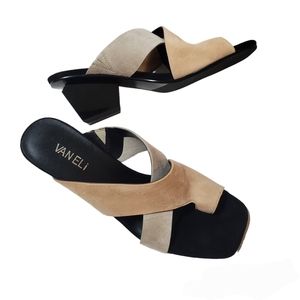Vaneli Smooth Suede Toe Ring Heeled Sandals Size 8.5 Narrow